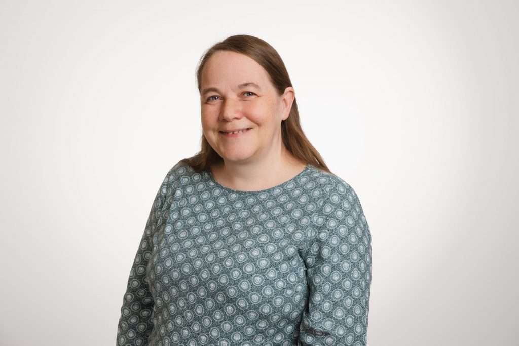 Tania Schuster, Konstruktion bei vision4project, Spezialistin für 2D- und 3D-Konstruktion sowie technische Beratung im Fassadenbau.