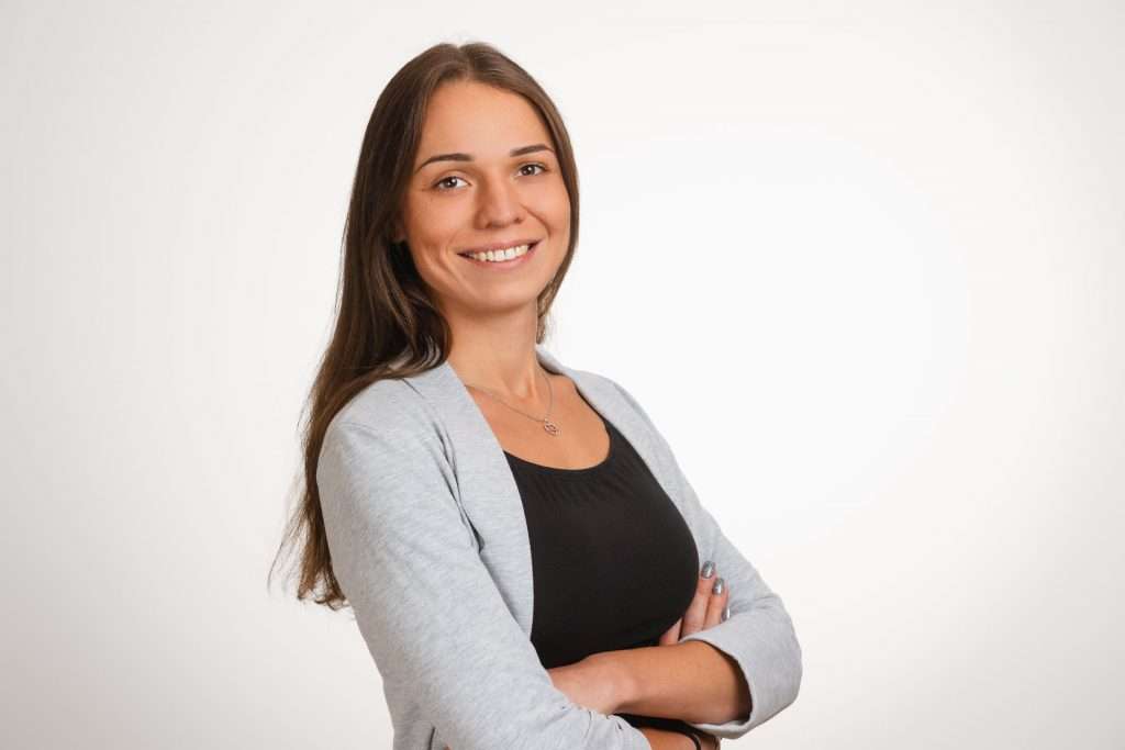 Lisa Drießle, Konstruktion bei vision4project, Spezialistin für präzise Planung und Umsetzung von Fassaden- und Sonderkonstruktionen.
